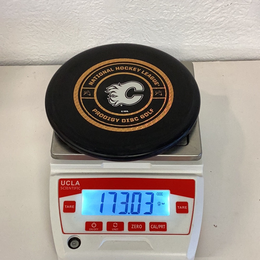 Prodigy PA-3 NHL Collection - Calgary Flames