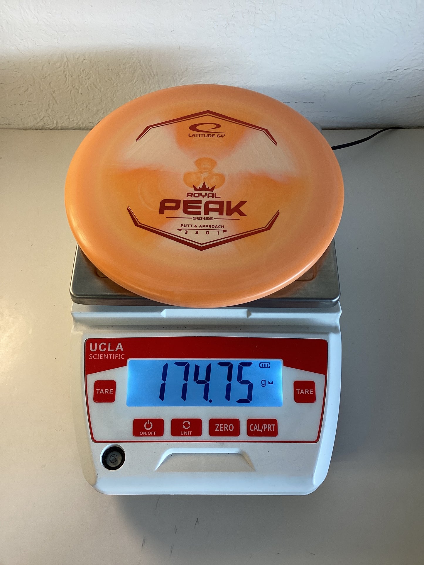 Latitude 64 Royal Sense Peak