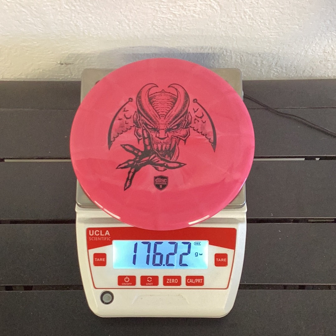 Discmania Lux Vapor Paradigm (Les White Zombie Gremlin)