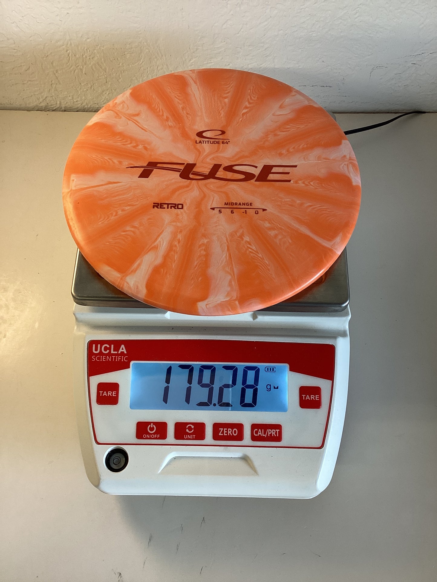 Latitude 64 Retro Burst Fuse