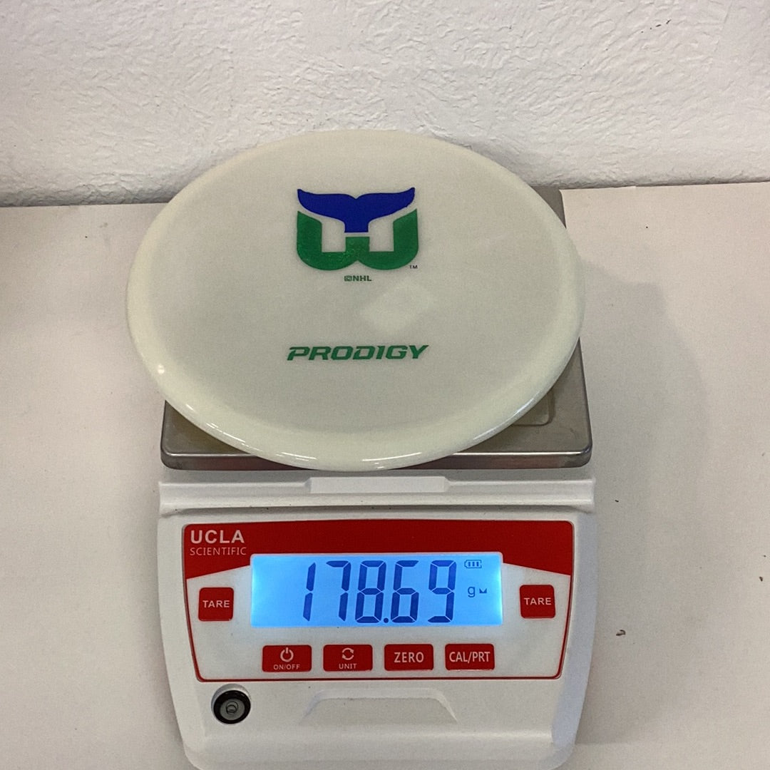Prodigy M4 400 Plastic NHL Vintage Collection - Hartford Whalers
