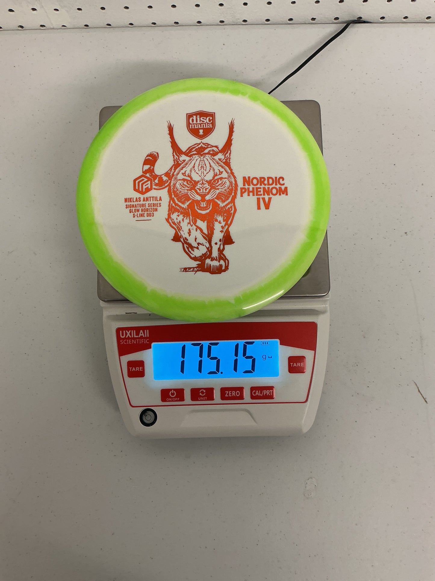 Discmania Nordic Phenom 4 - Niklas Anttila Signature Series Glow Horizon S-Line DD3