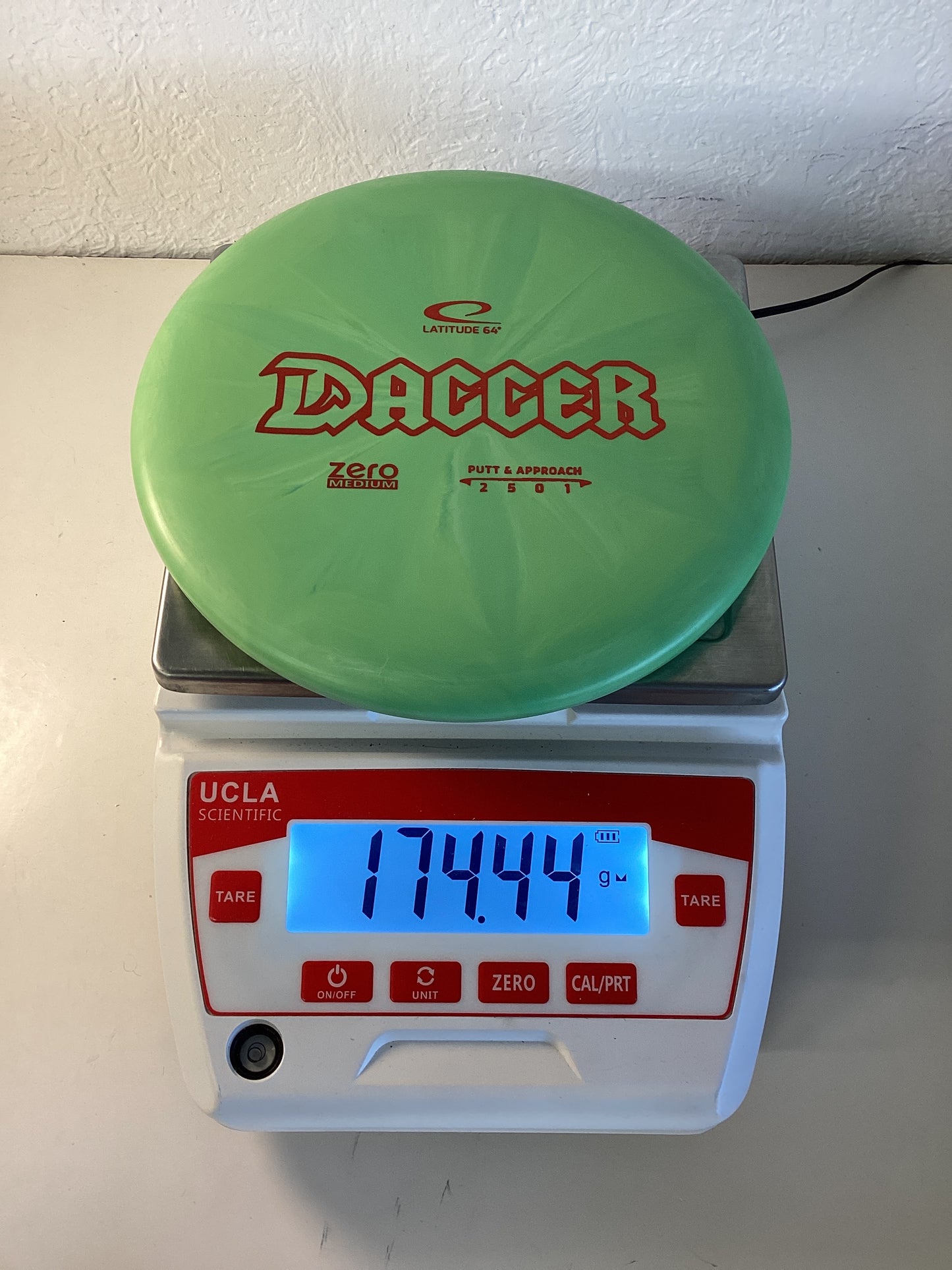 Latitude 64 Zero Medium Burst Dagger