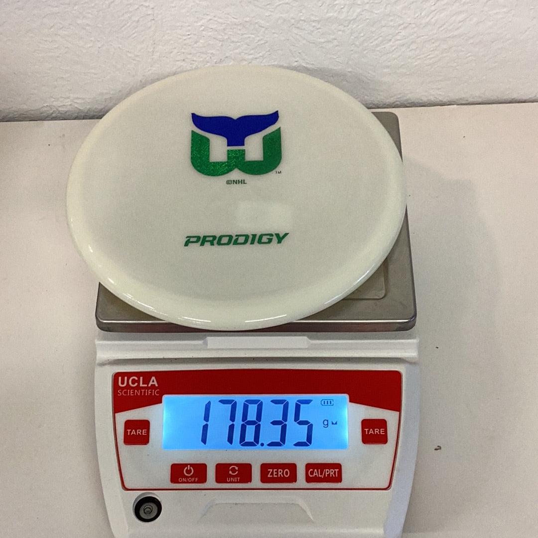 Prodigy M4 400 Plastic NHL Vintage Collection - Hartford Whalers