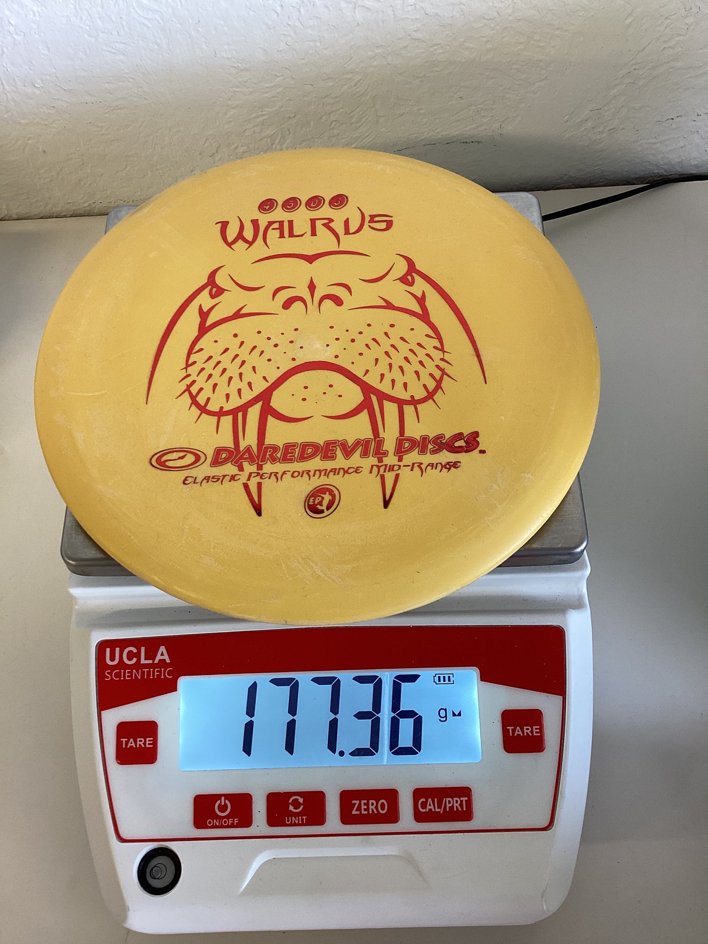 Daredevil Elastic Performance Walrus