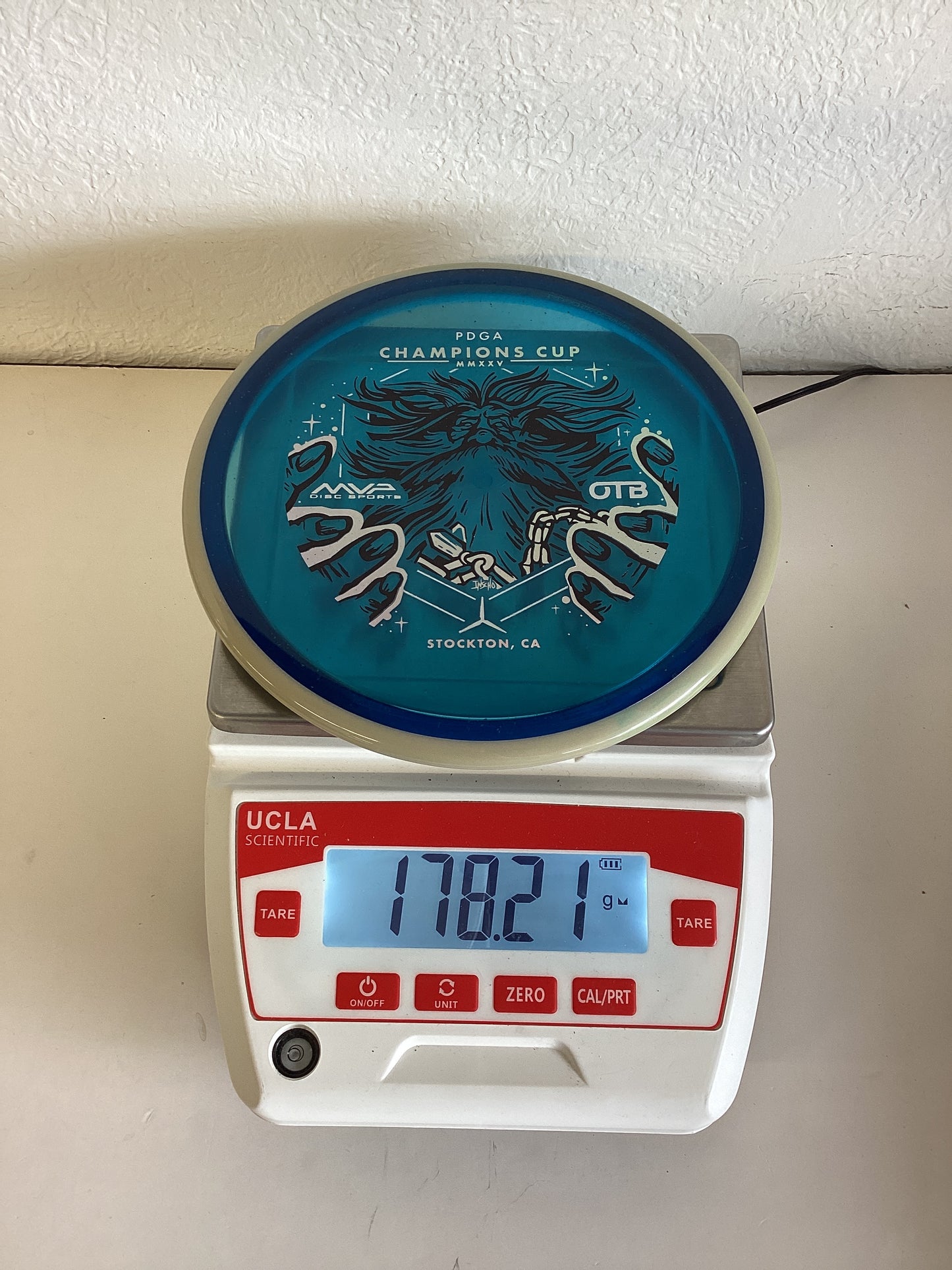 Axiom Proton Particle Glow Hex - Champions Cup Edition