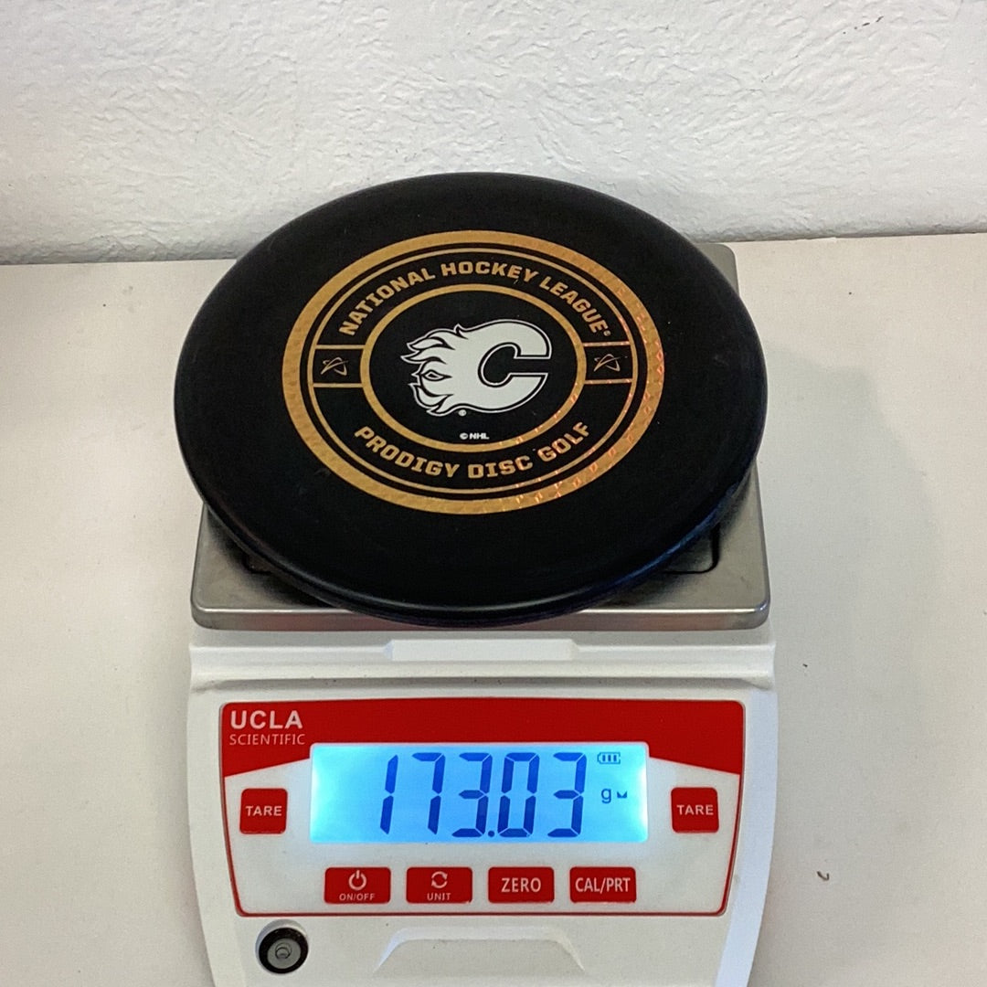 Prodigy PA-3 NHL Collection - Calgary Flames