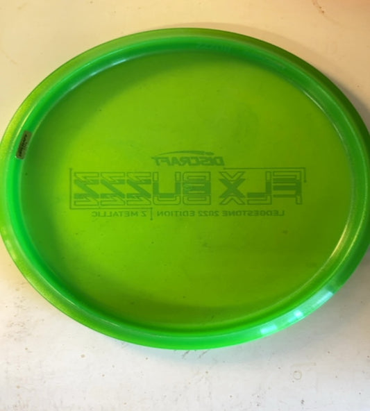Discraft-Z Metallic-Buzzz-Green-179.09g PRE-OWNED