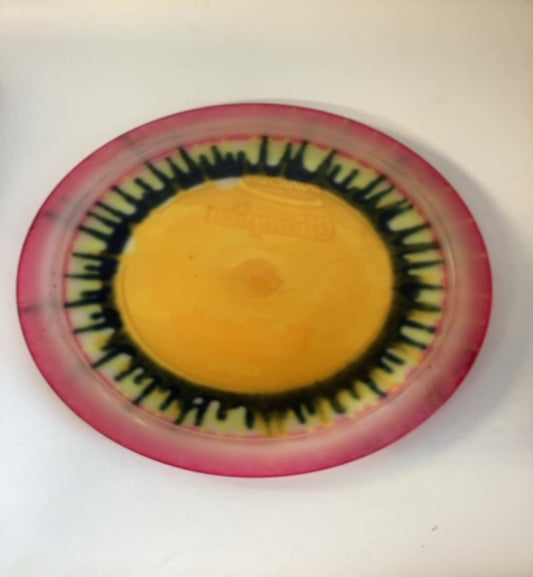 Innova-Champion-Valkyrie-Yellow-splatter-171.63g PRE-OWNED