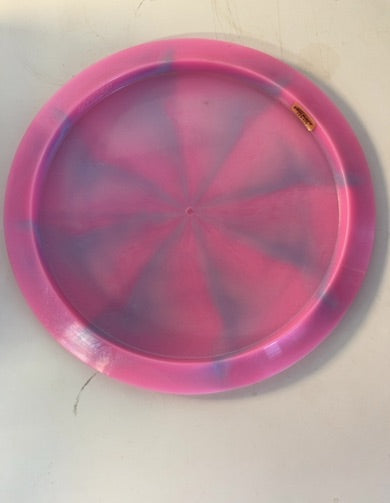 Discraft-Z Swirl-Avenger-Pink-174.35g PRE-OWNED