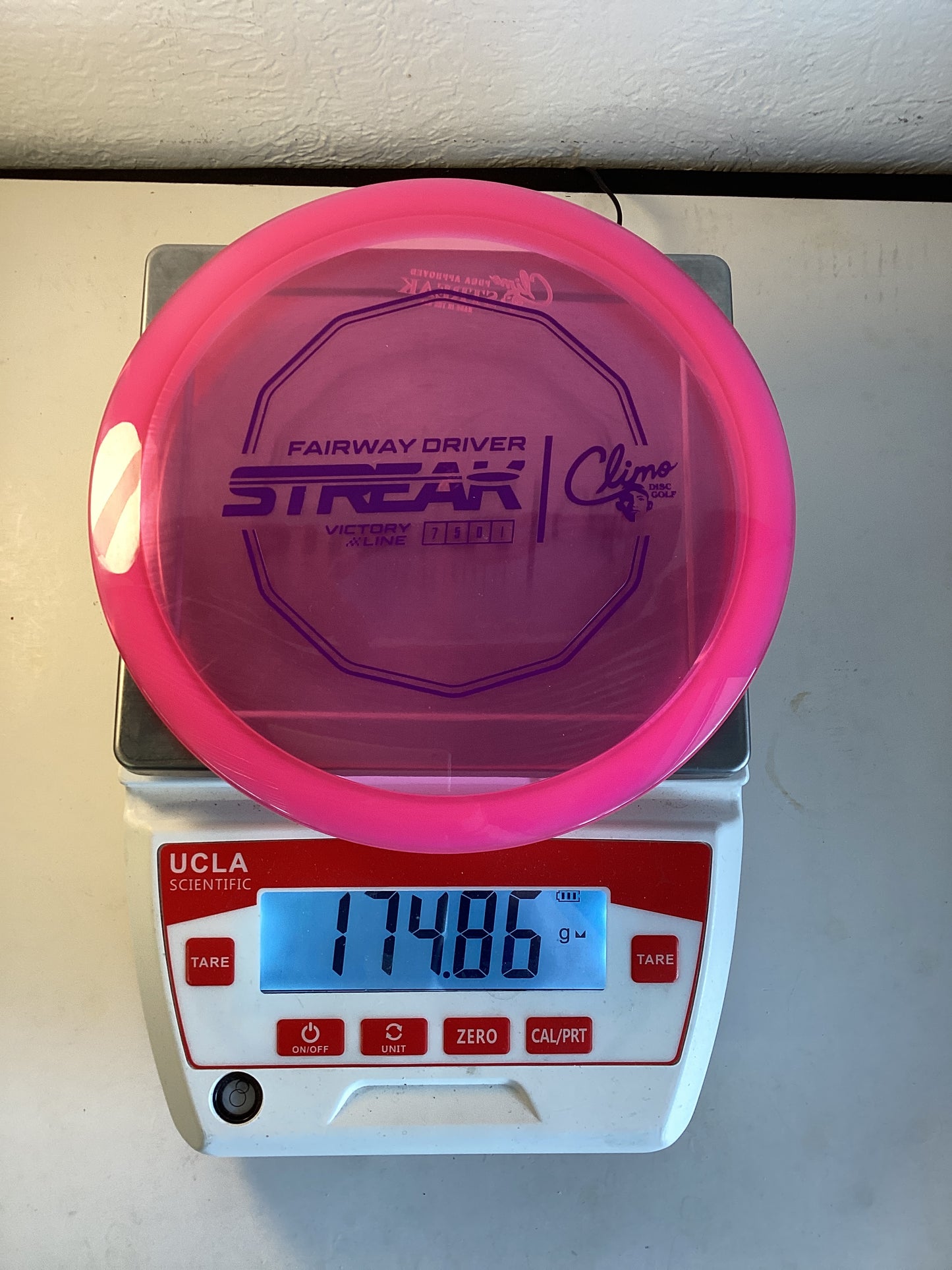 Climo Disc Golf Victory Line Streak