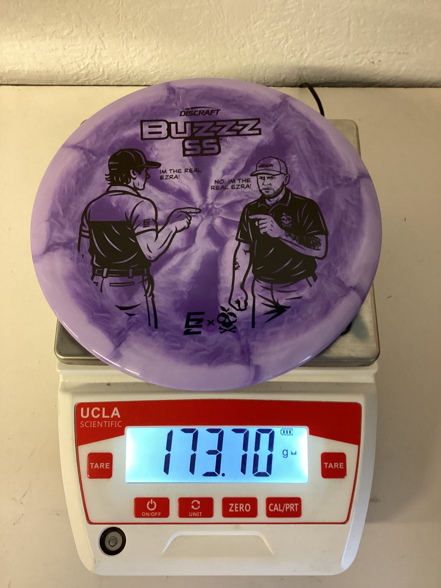 Discraft ESP Swirl Buzzz SS - Ezra vs Ezra Collaboration