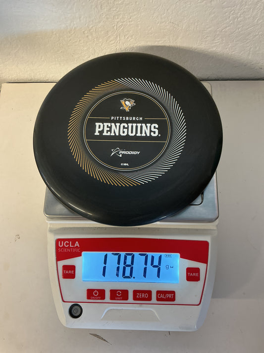 Prodigy ACE Line M Model S Basegrip - Pittsburgh Penguins Spin-O-Rama Stamp
