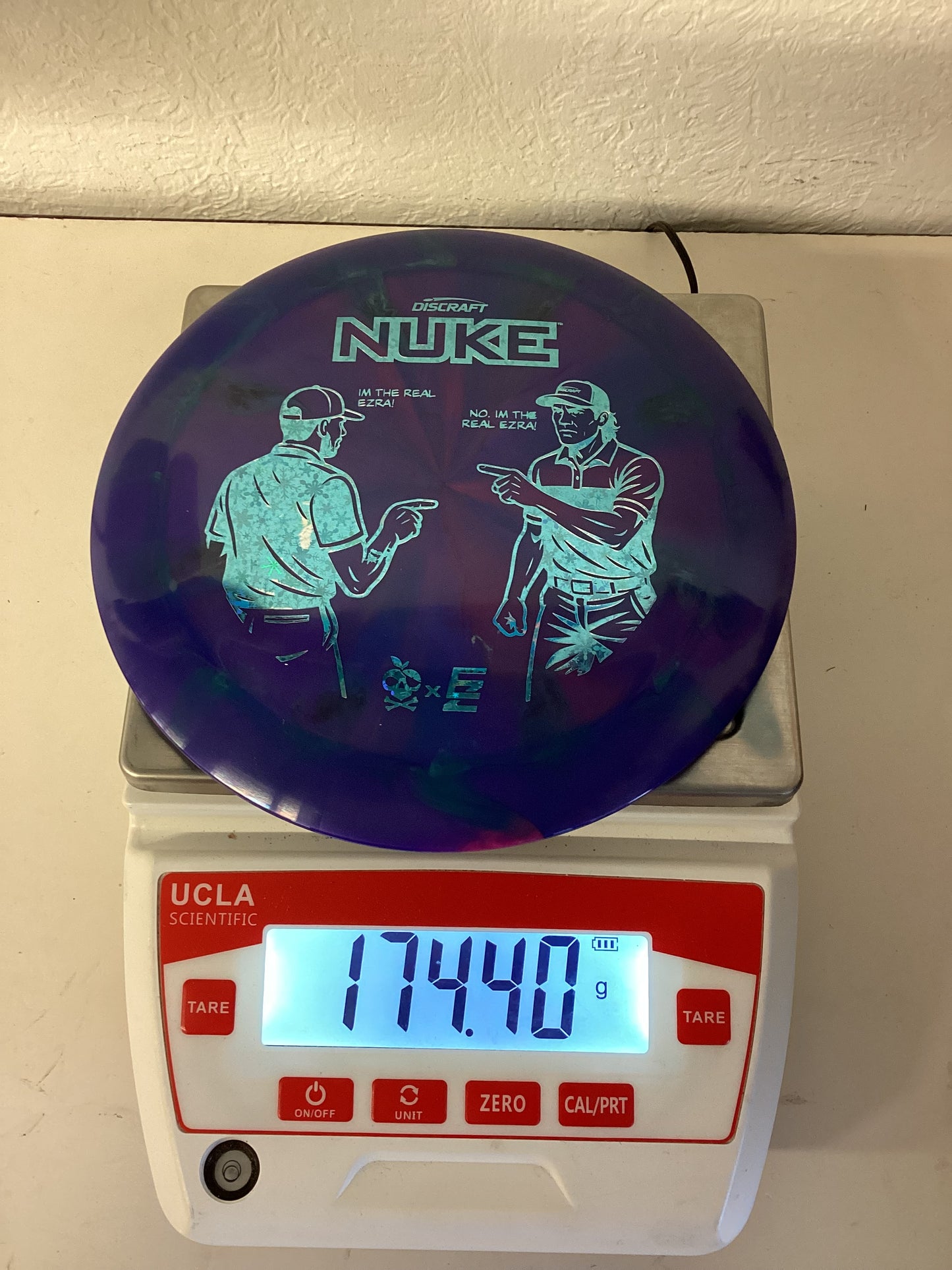 Discraft ESP Swirl Nuke - Ezra vs Ezra Collaboration