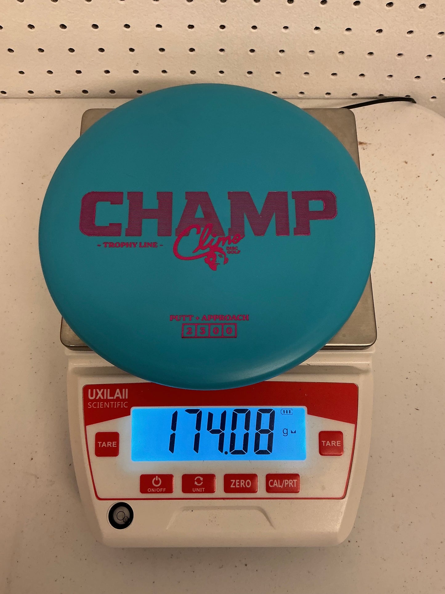 Climo Disc Golf Trophy Line Champ