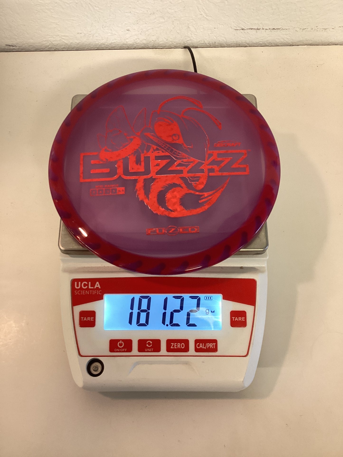 Discraft Fuzed Line Buzzz with Saw Pattern