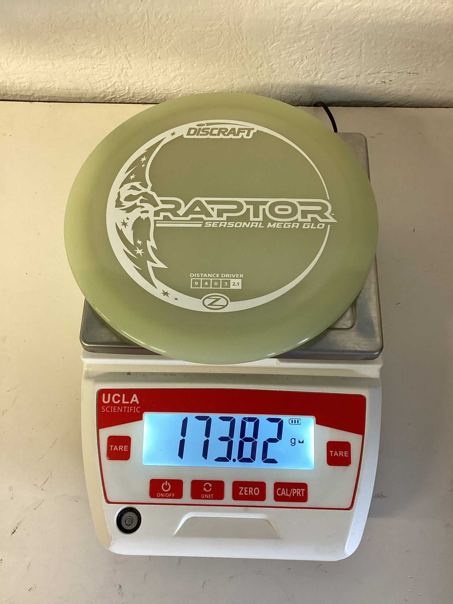 Discraft Seasonal Mega Glo Raptor