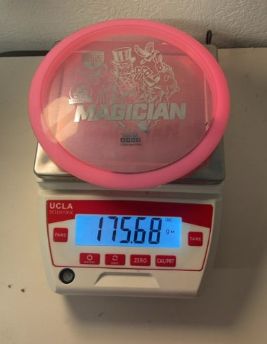 Discmania-Active Premium-Magician-Pink-175-68g PRE-OWNED