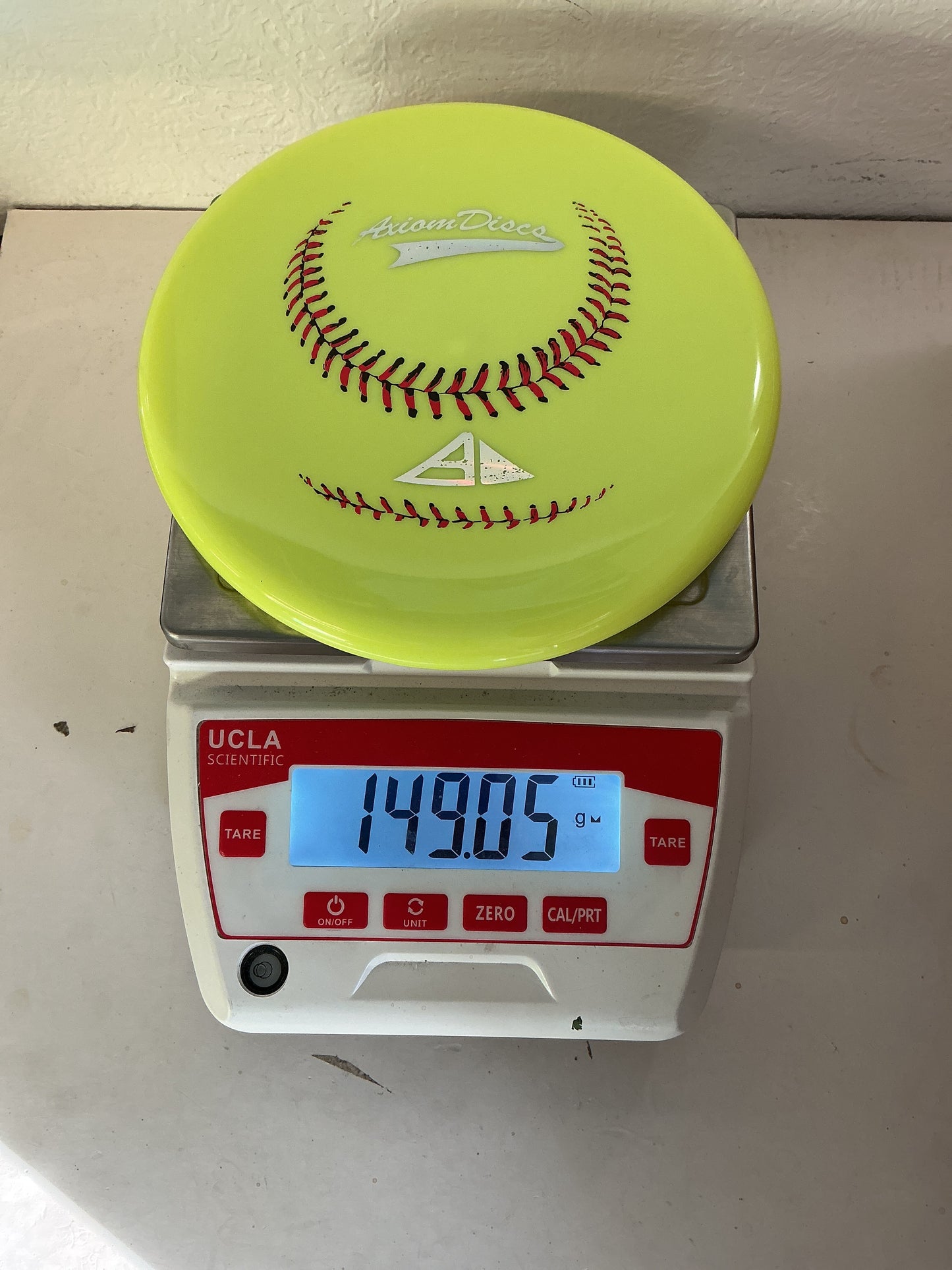Axiom Neutron Soft Pitch -  Softball Special Edition