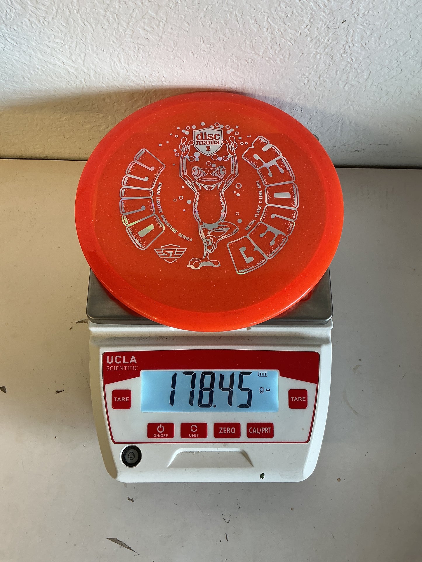 Discmania Orange MD1 - Mind Bender Simon Lizotte *RARE* Preowned