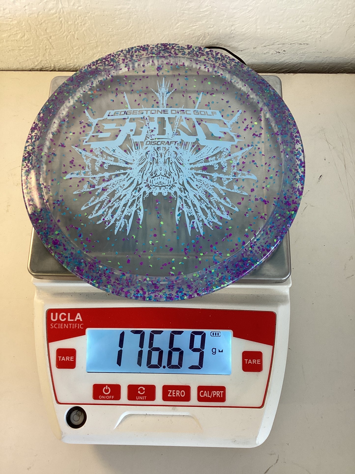 Discraft Stiff CryZtal Confetti Sting - 2026 Ledgestone Edition