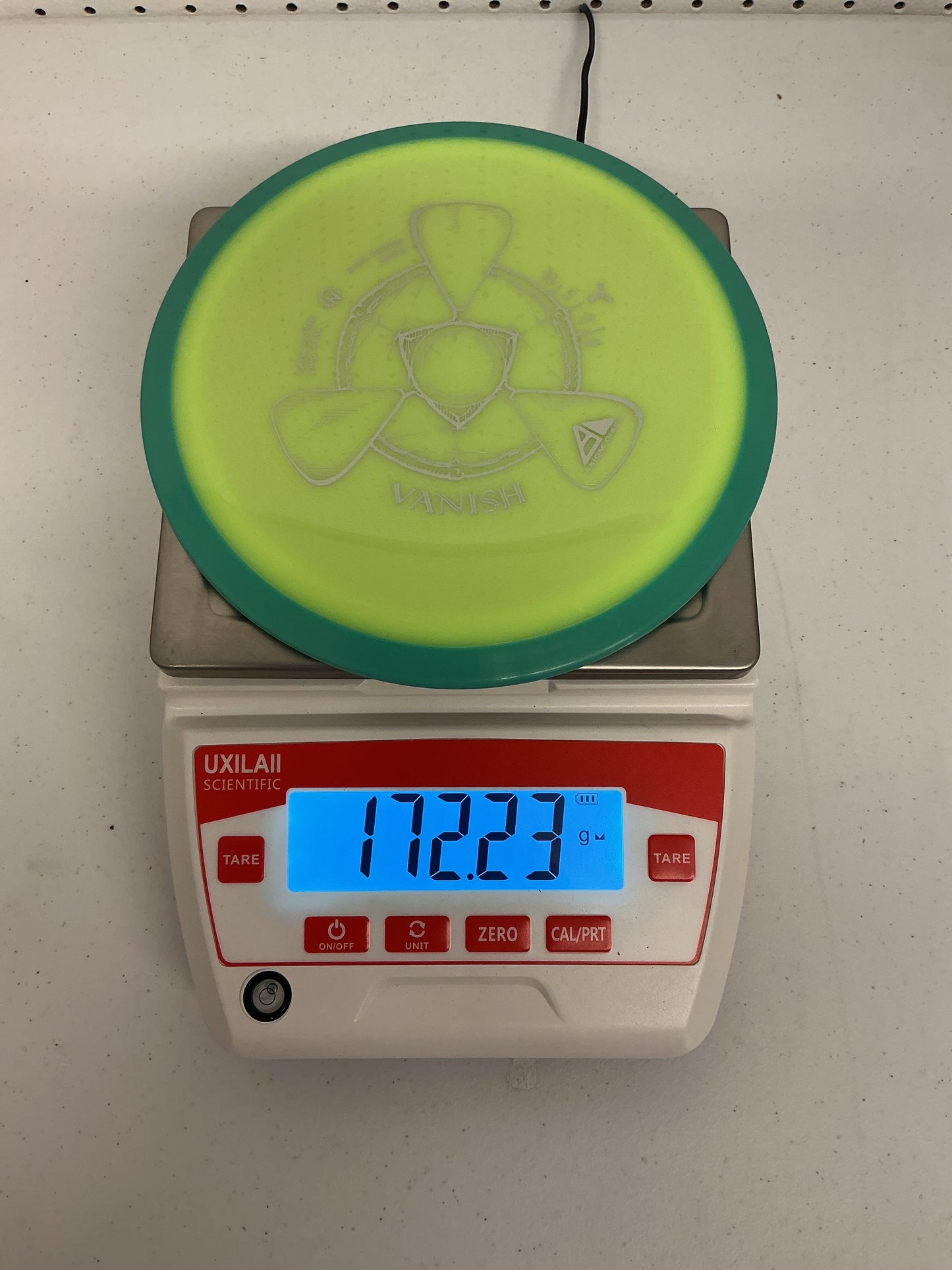 Axiom Neutron Vanish