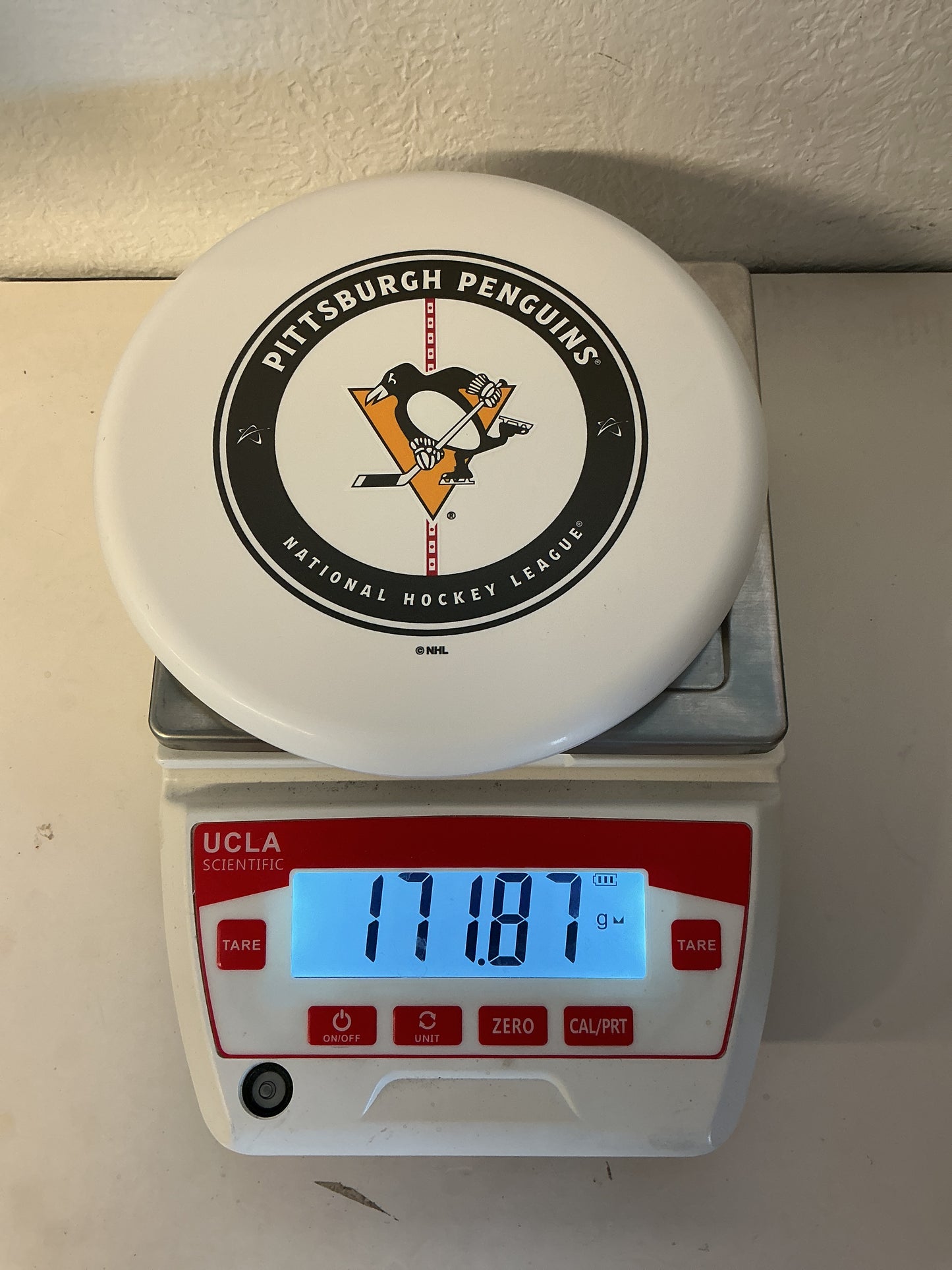 Prodigy ACE Line P Model S Basegrip - Pittsburgh Penguins Home Ice Stamp