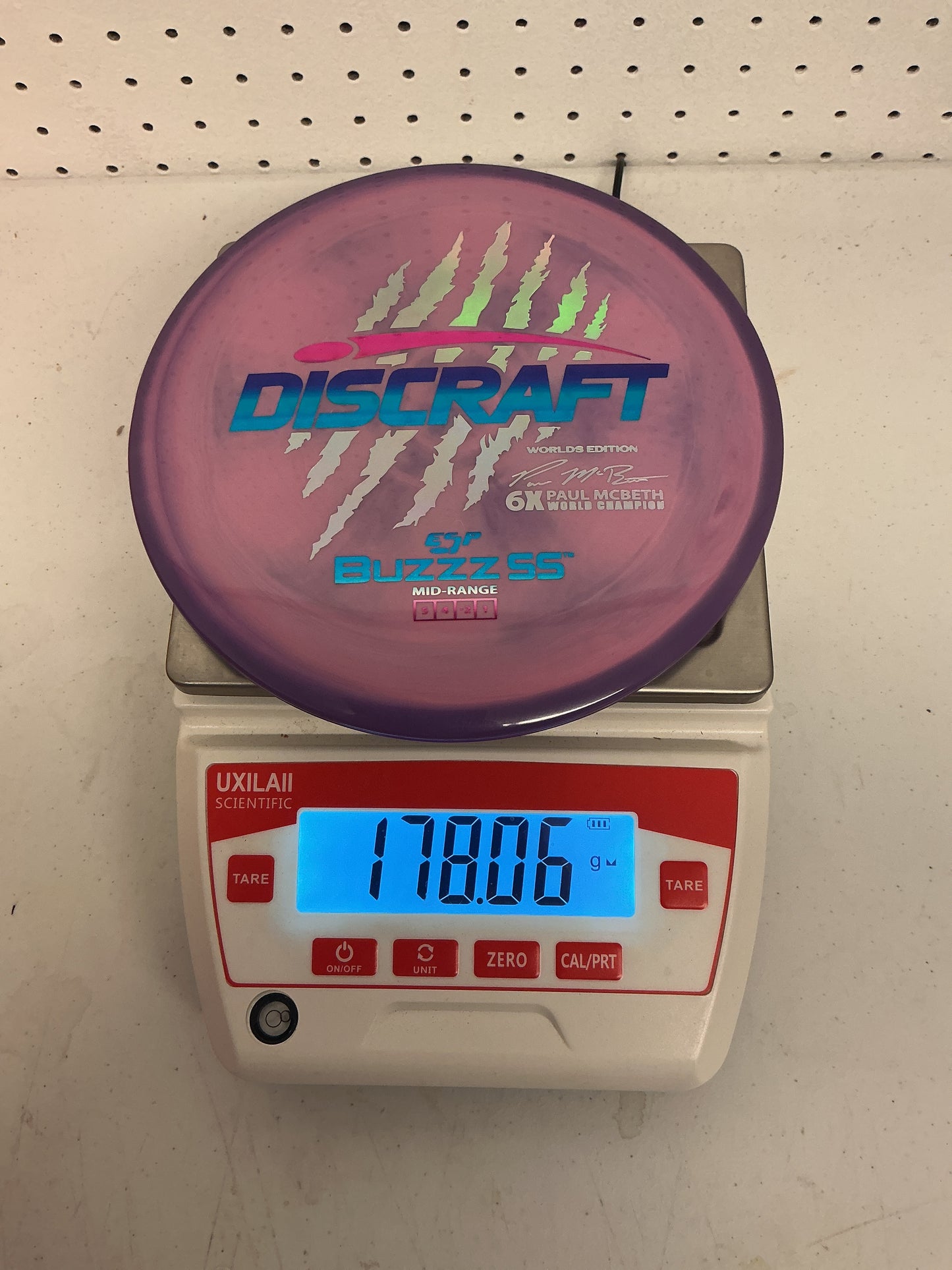 Discraft Worlds 2026 Edition ESP Buzzz SS - Paul McBeth 6-Claw