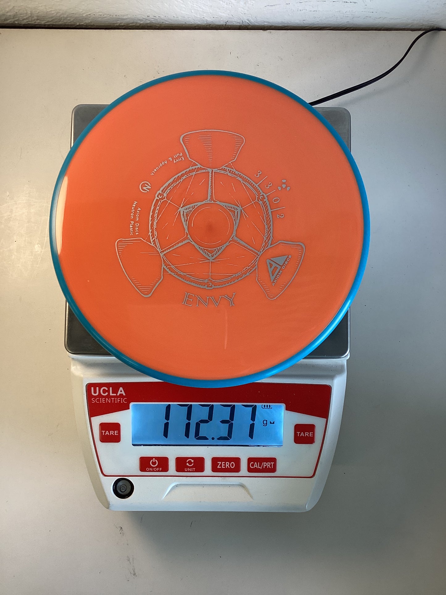 Axiom Neutron Envy