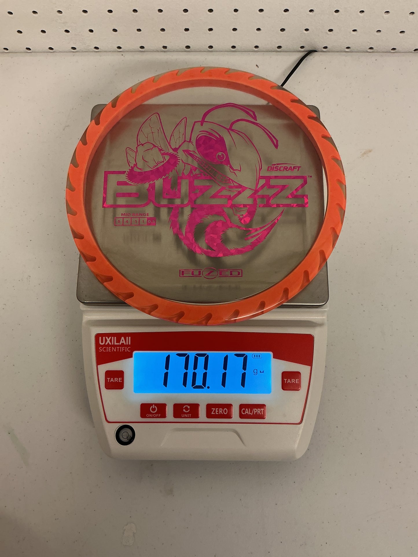 Discraft Fuzed Line Buzzz with Saw Pattern