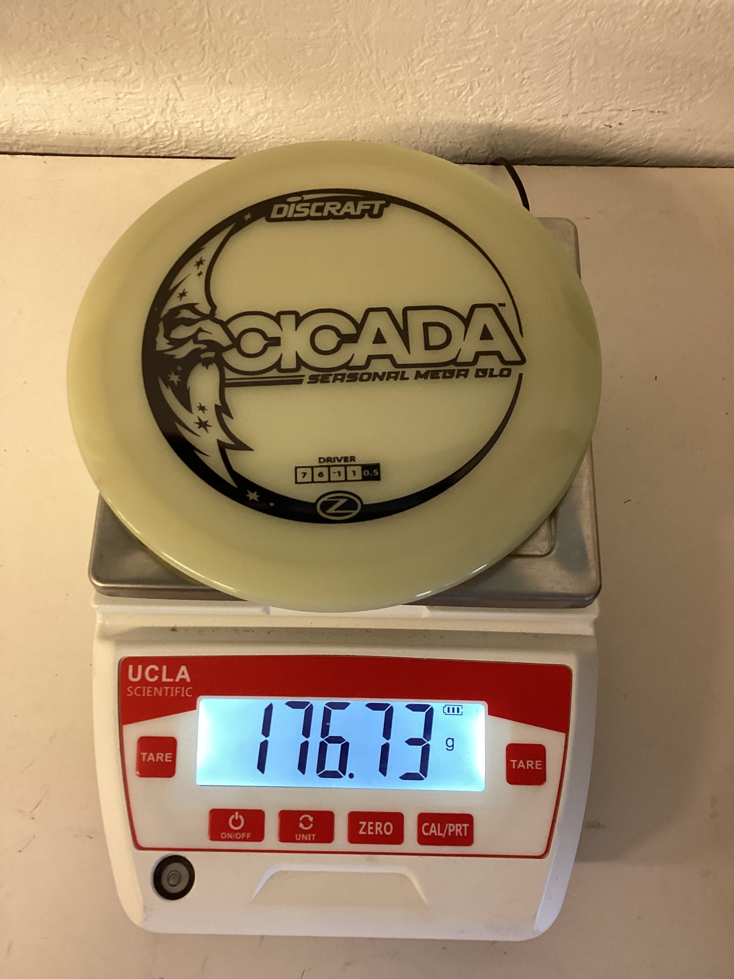 Discraft Seasonal Mega Glo Cicada