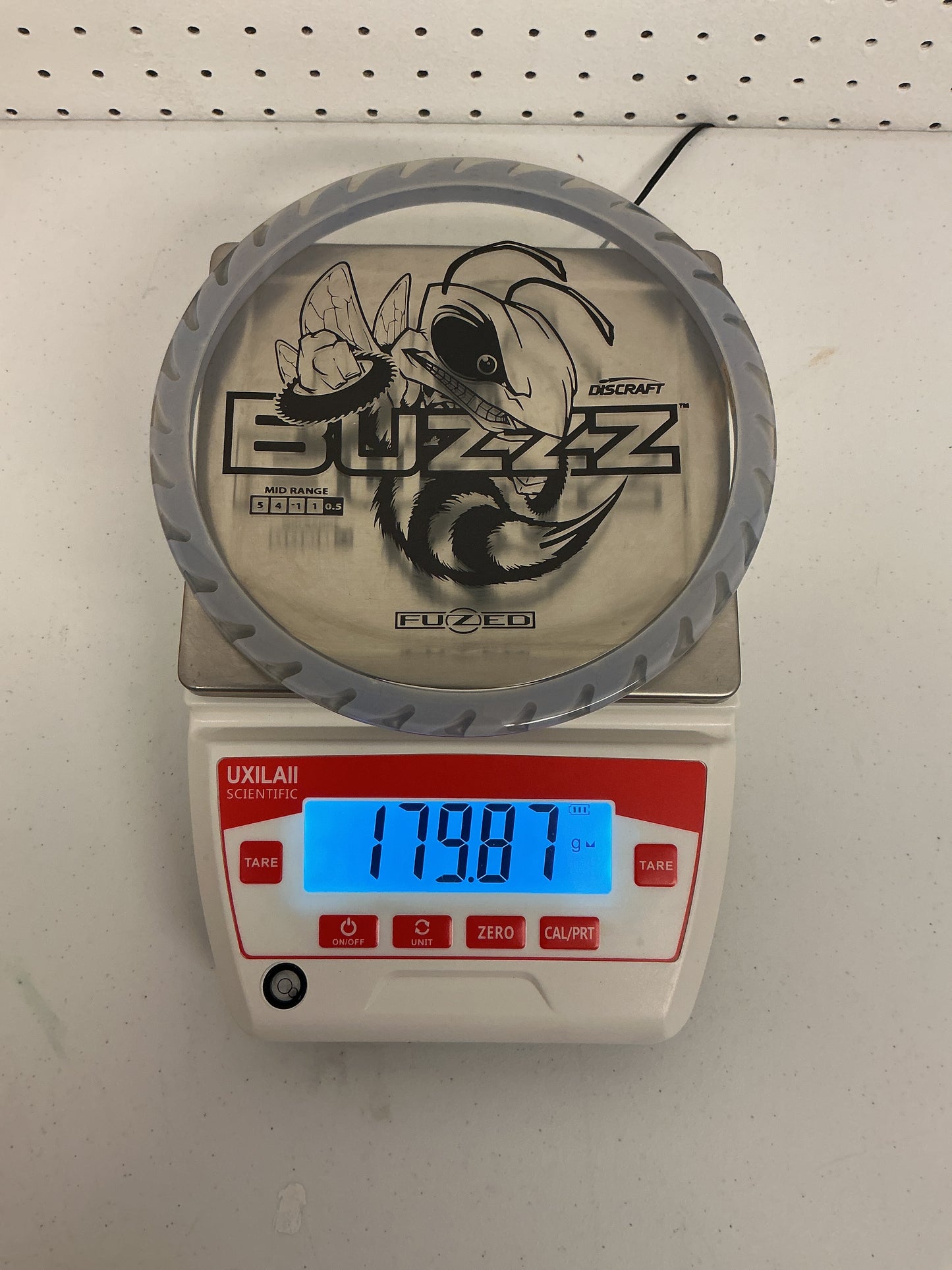 Discraft Fuzed Line Buzzz with Saw Pattern