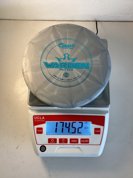 Dynamic Discs Classic Blend Warden