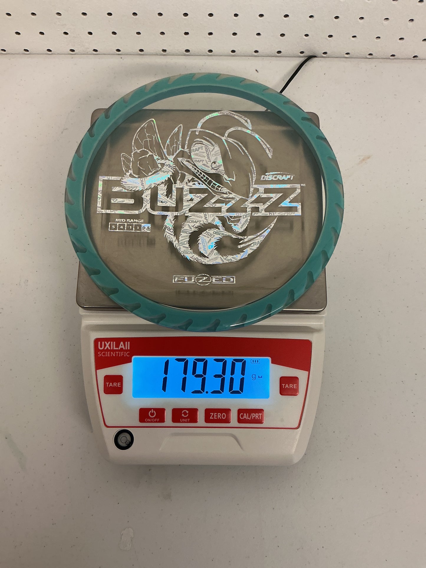Discraft Fuzed Line Buzzz with Saw Pattern