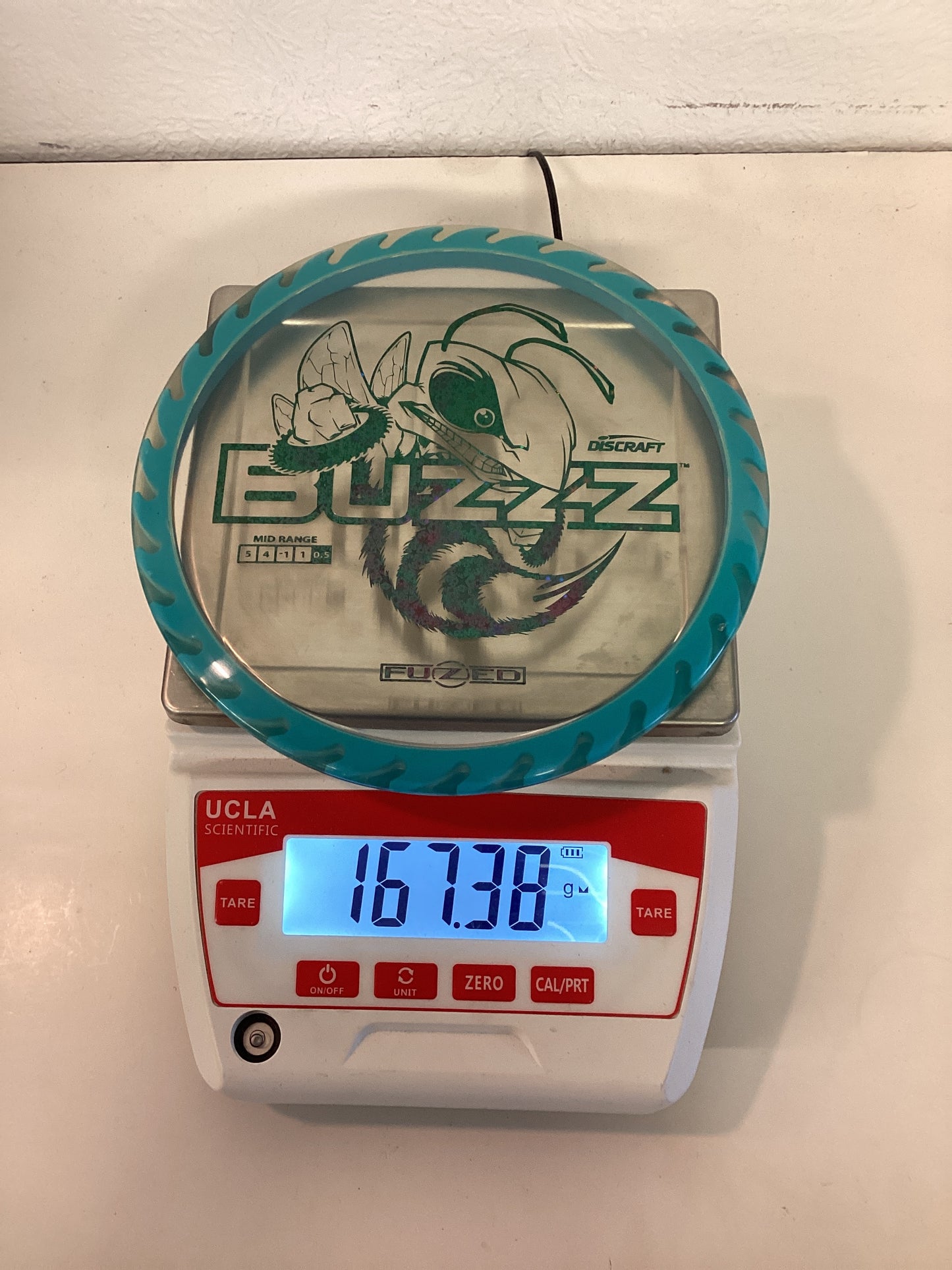 Discraft Fuzed Line Buzzz with Saw Pattern