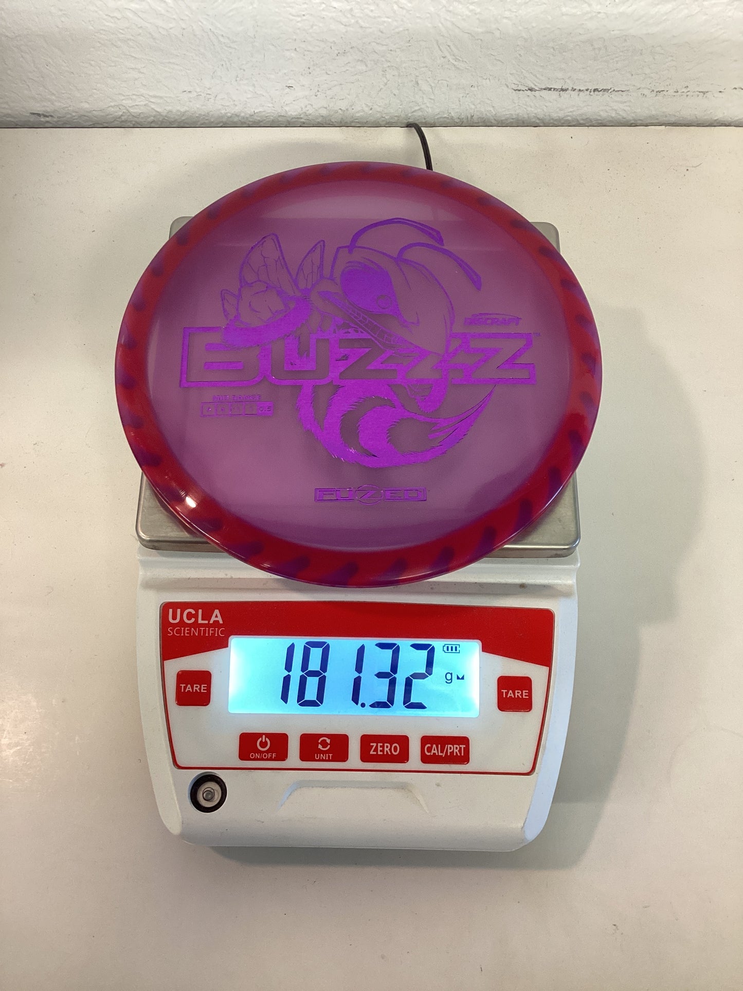 Discraft Fuzed Line Buzzz with Saw Pattern