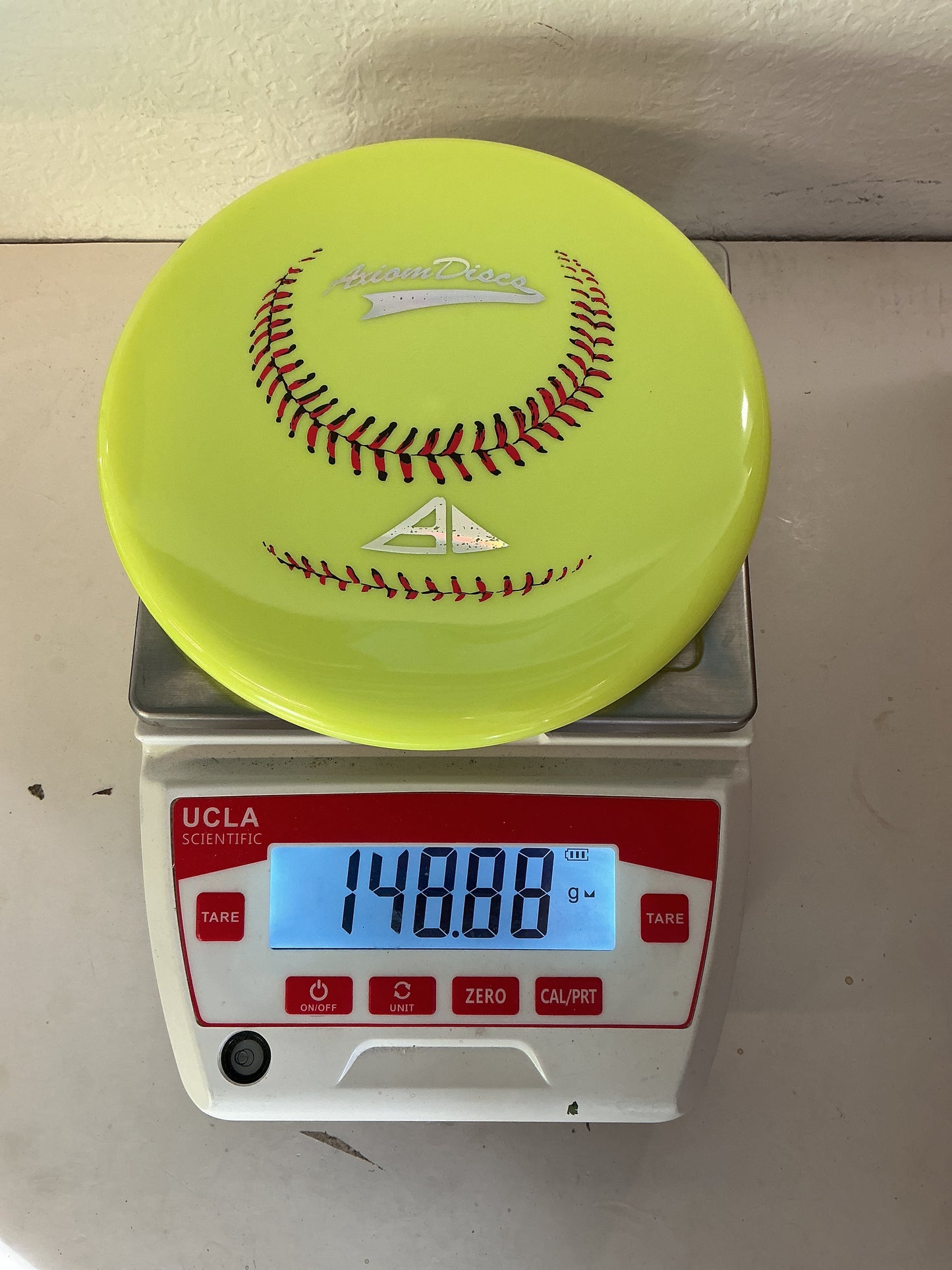 Axiom Neutron Soft Pitch -  Softball Special Edition