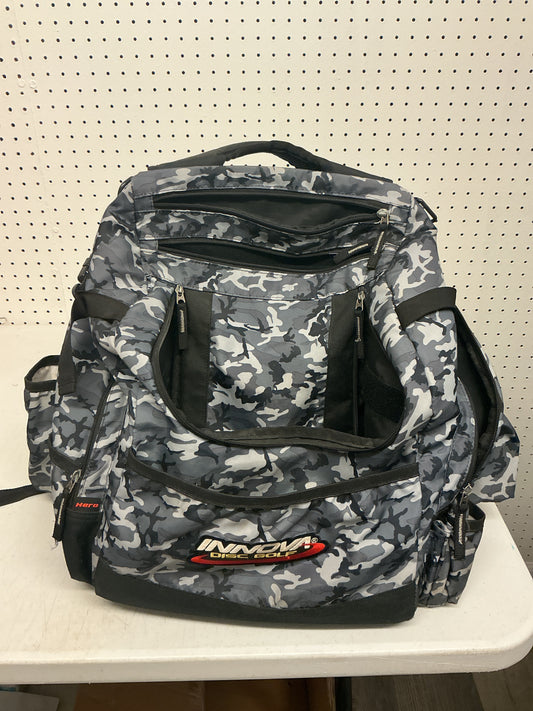 Innova HeroPack Disc Golf Bag Camo - *PREOWNED*