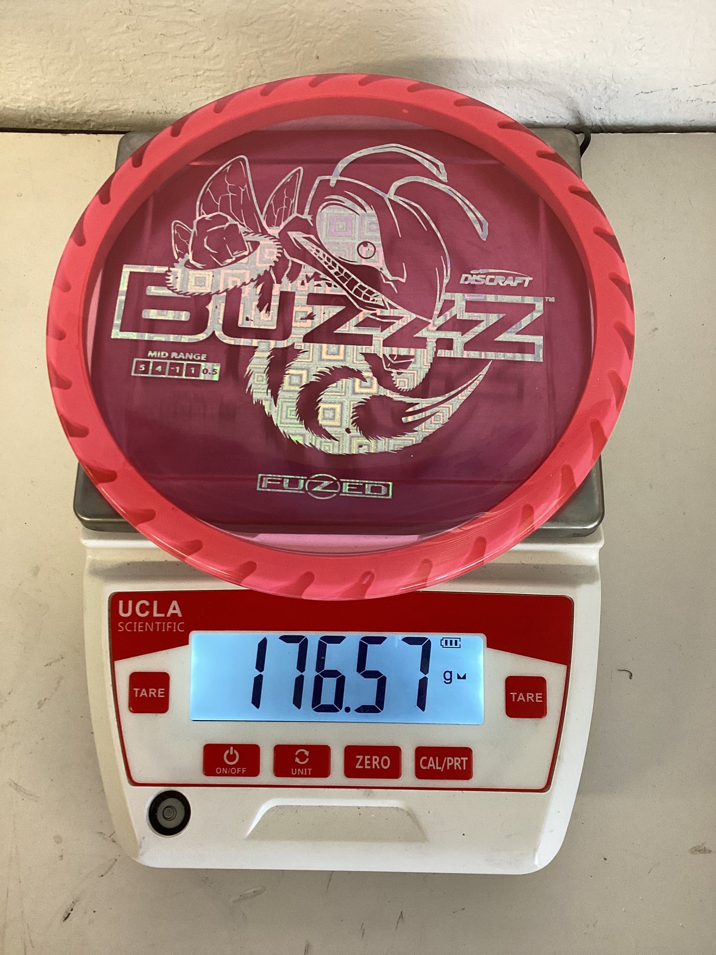 Discraft Fuzed Line Buzzz with Saw Pattern