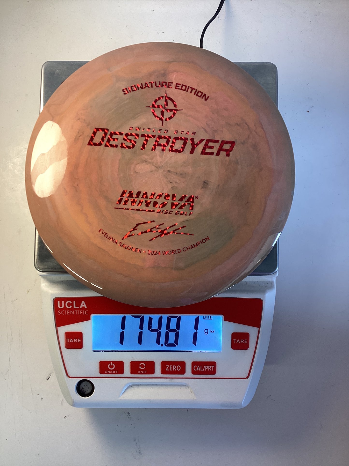 Innova Swirled Star Eveliina Salonen Destroyer