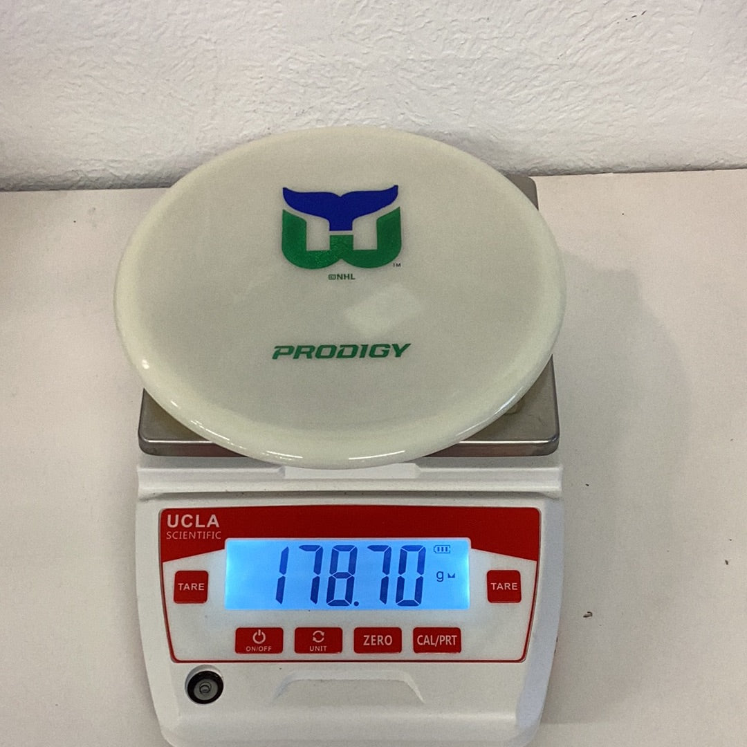 Prodigy M4 400 Plastic NHL Vintage Collection - Hartford Whalers