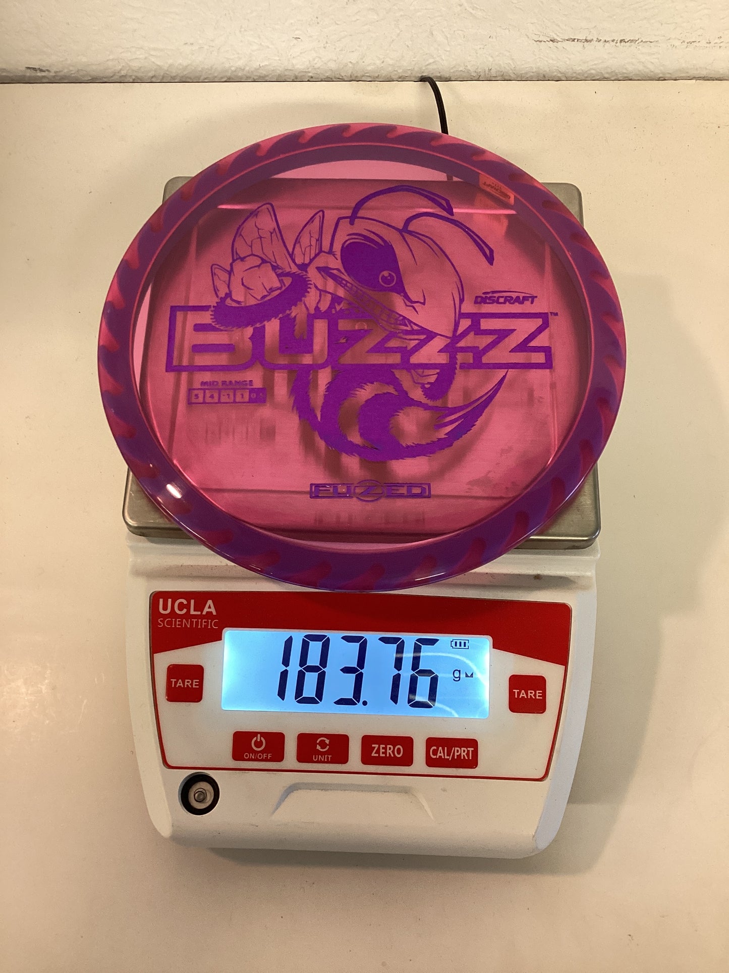 Discraft Fuzed Line Buzzz with Saw Pattern