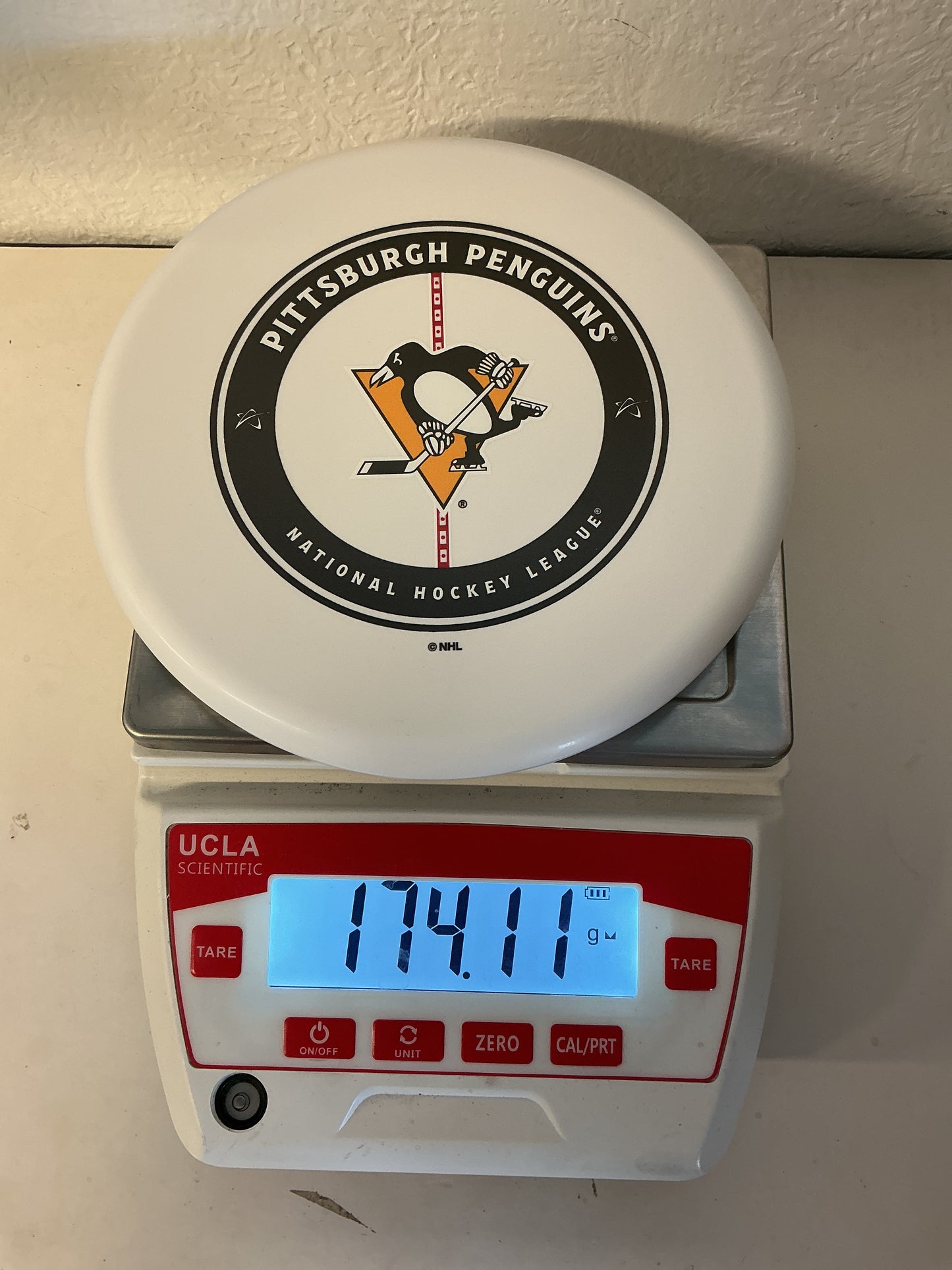 Prodigy ACE Line P Model S Basegrip - Pittsburgh Penguins Home Ice Stamp
