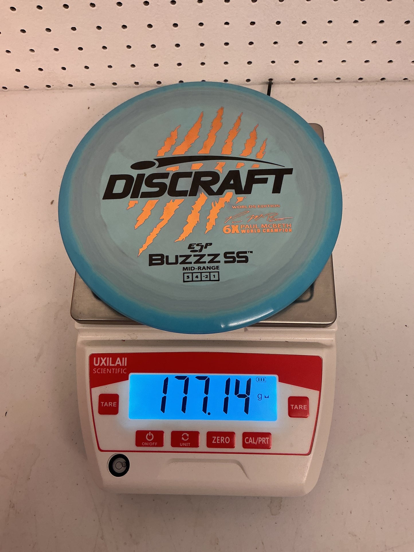 Discraft Worlds 2026 Edition ESP Buzzz SS - Paul McBeth 6-Claw