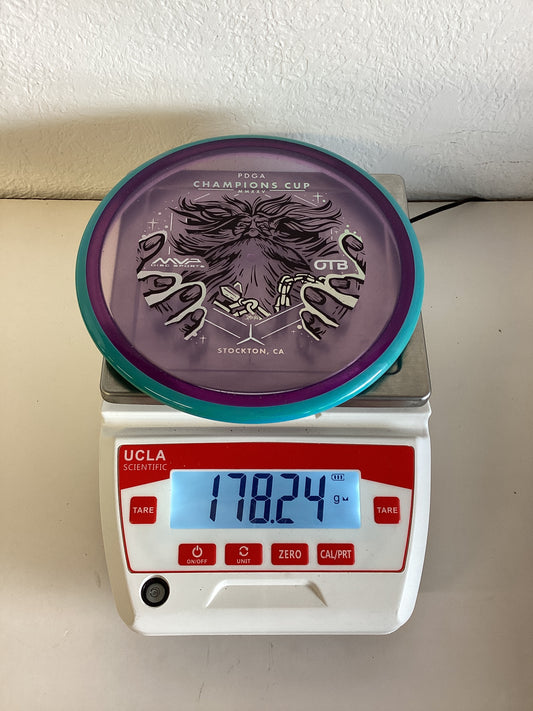 Axiom Proton Particle Glow Hex - Champions Cup Edition
