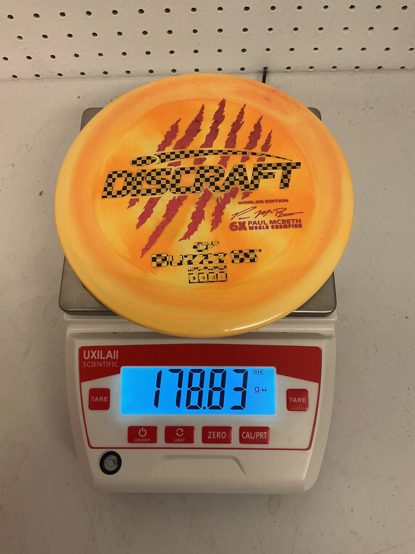 Discraft Worlds 2026 Edition ESP Buzzz SS - Paul McBeth 6-Claw