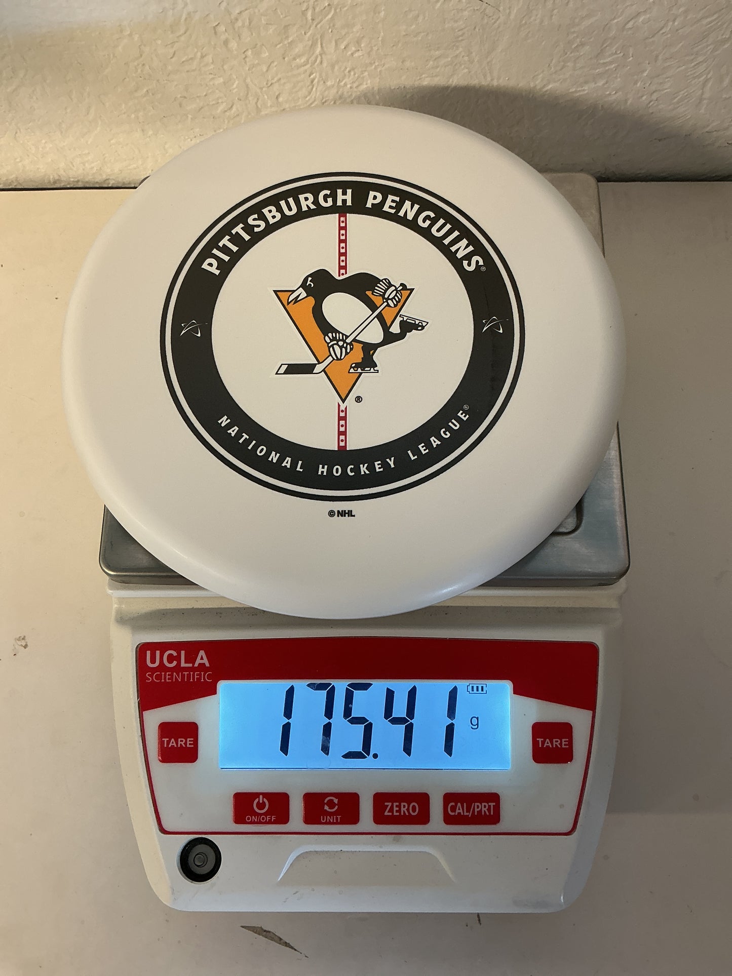 Prodigy ACE Line P Model S Basegrip - Pittsburgh Penguins Home Ice Stamp