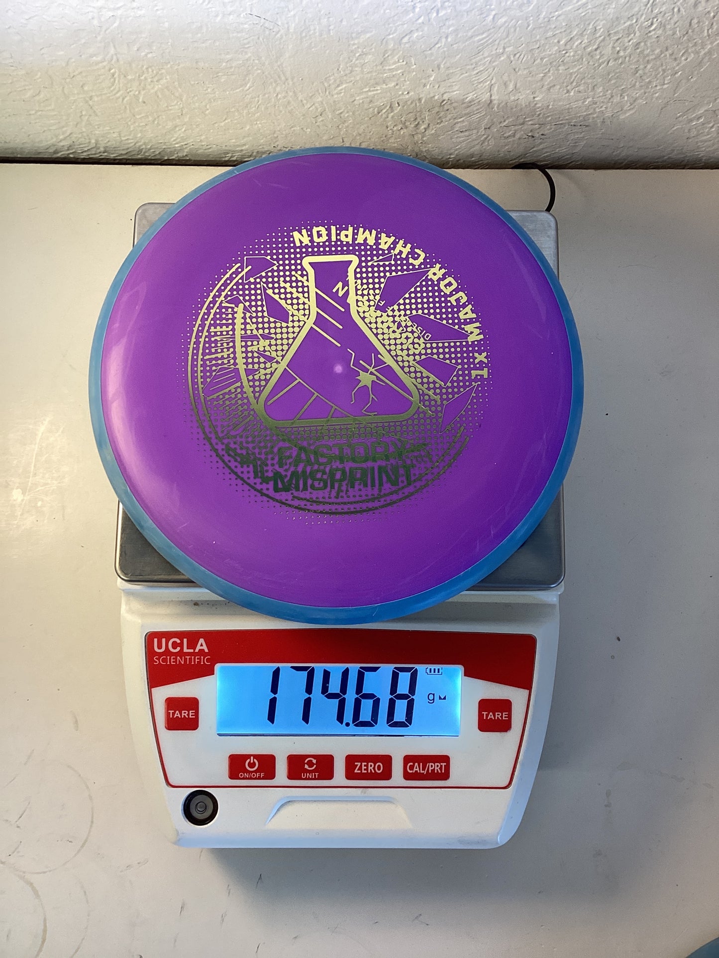 Axiom Simon Line Electron Pixel Misprint