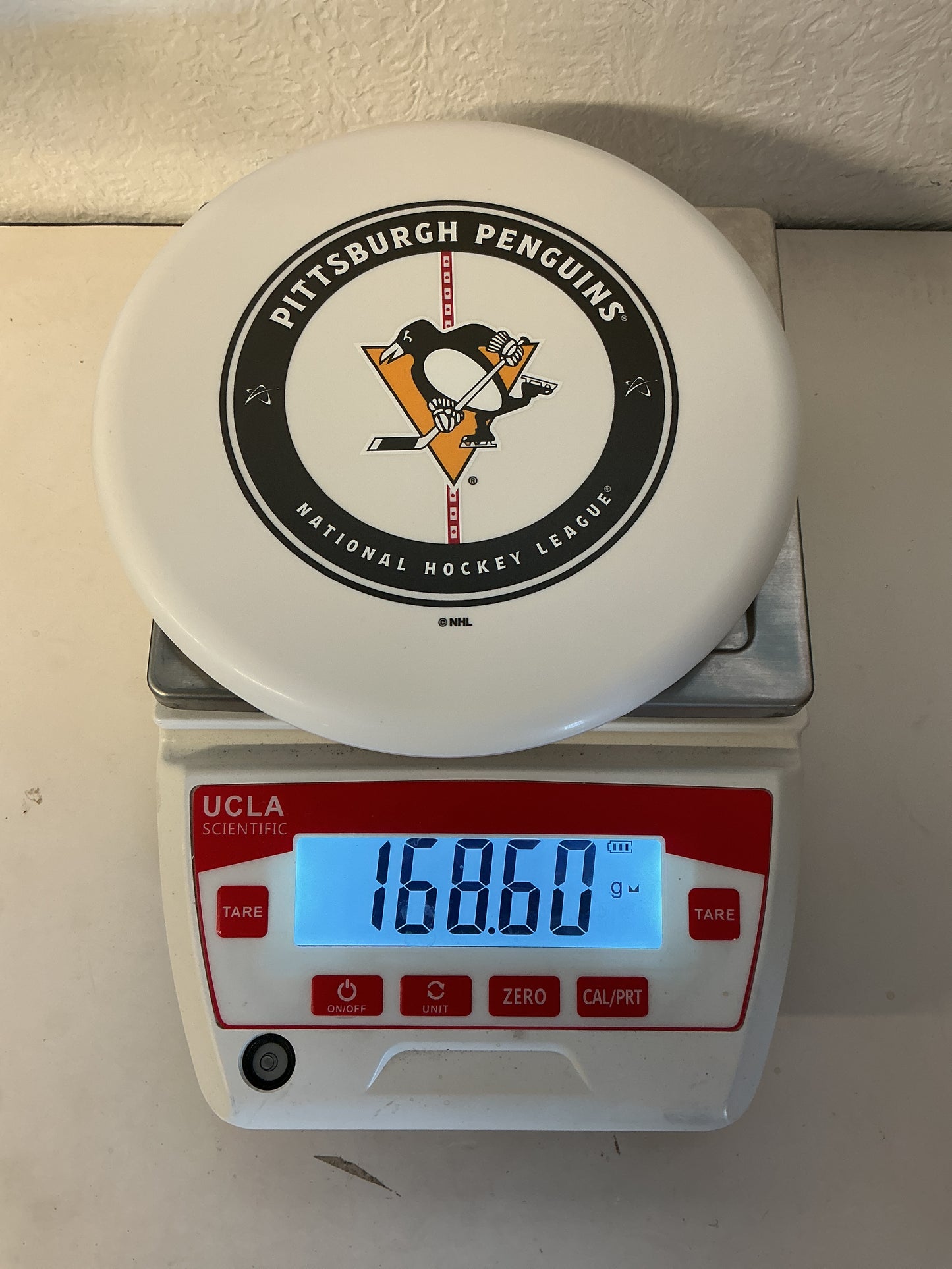 Prodigy ACE Line P Model S Basegrip - Pittsburgh Penguins Home Ice Stamp
