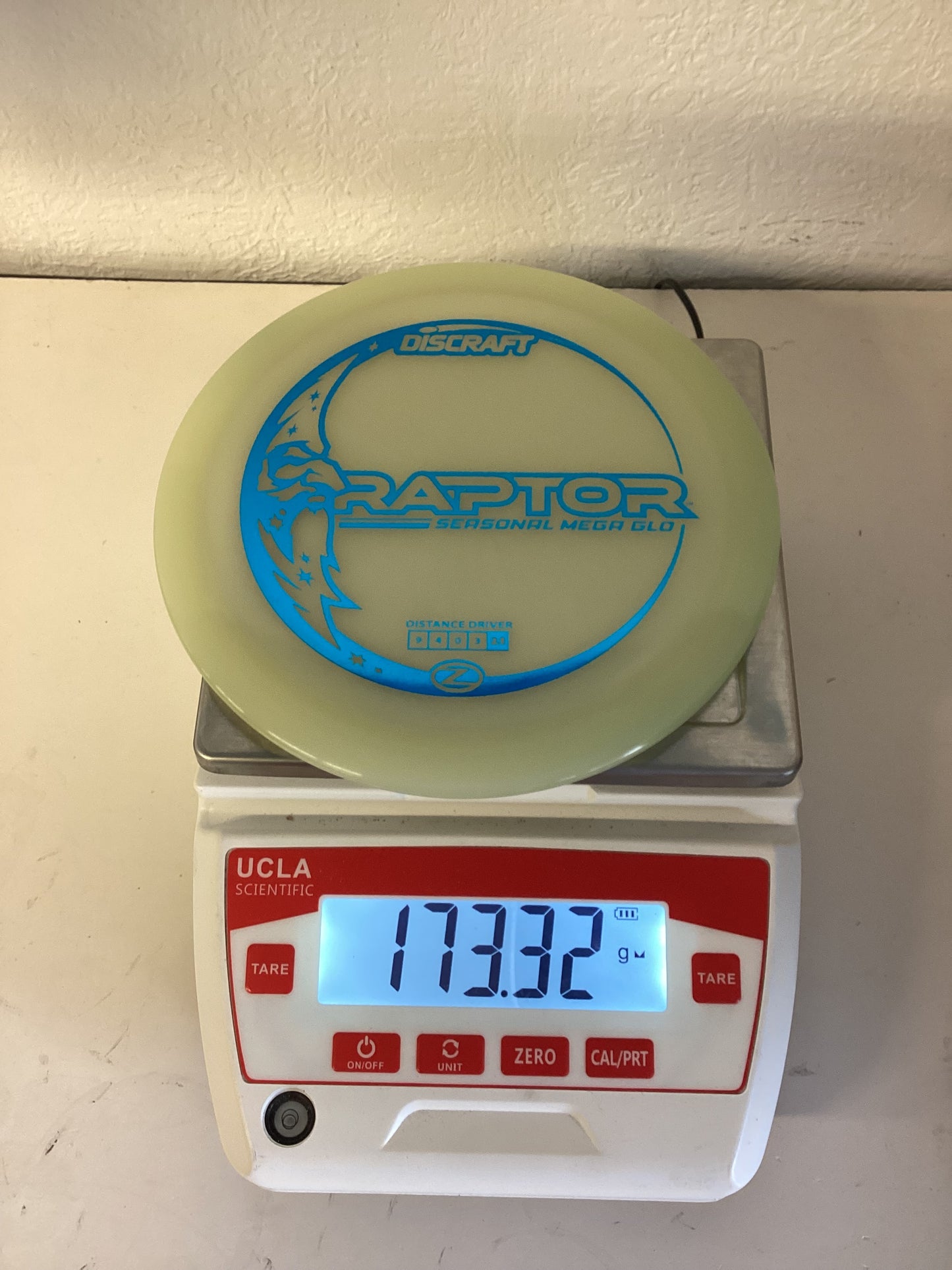 Discraft Seasonal Mega Glo Raptor